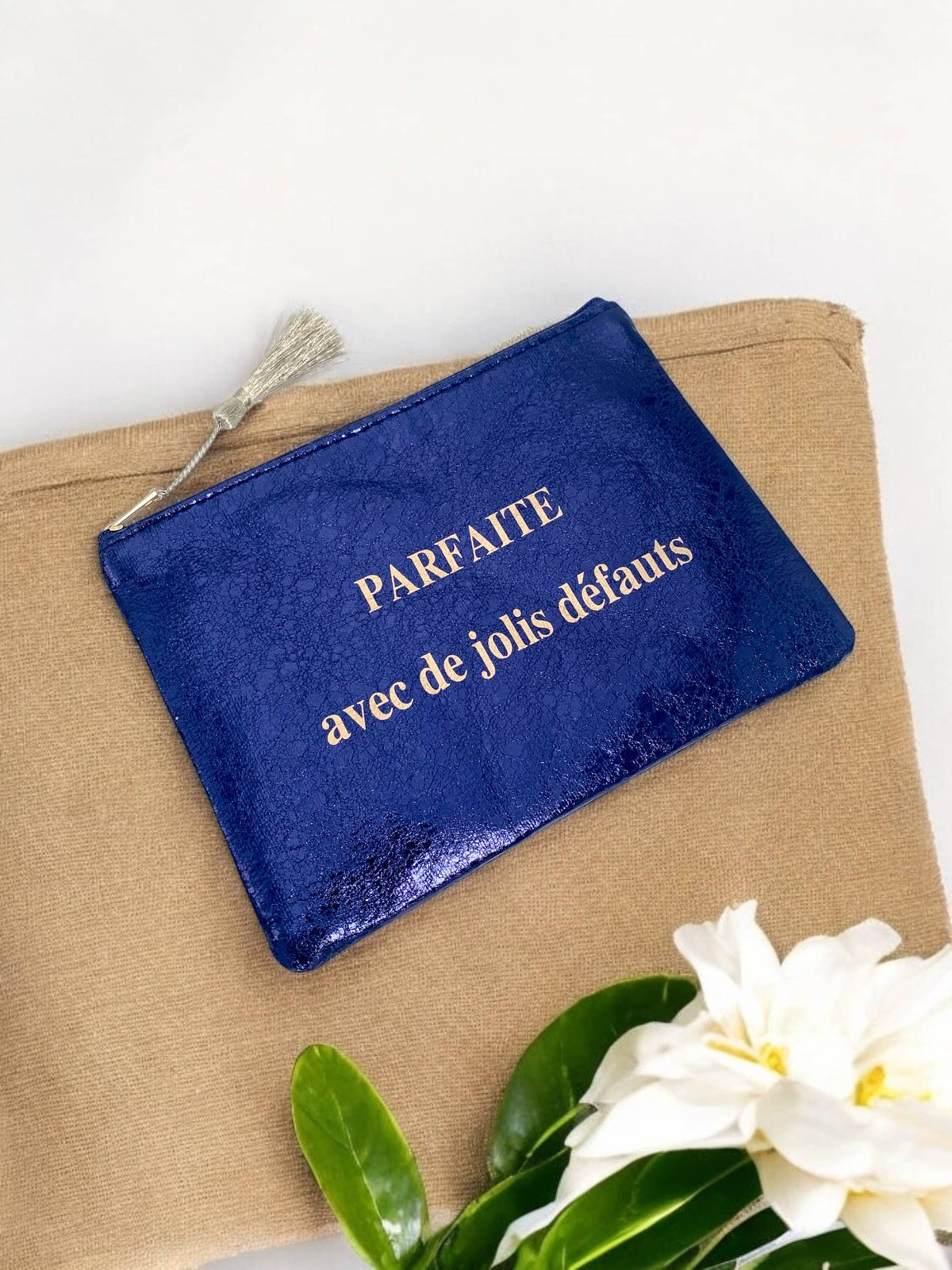 Makeup bag with inscription 20x15cm CY09