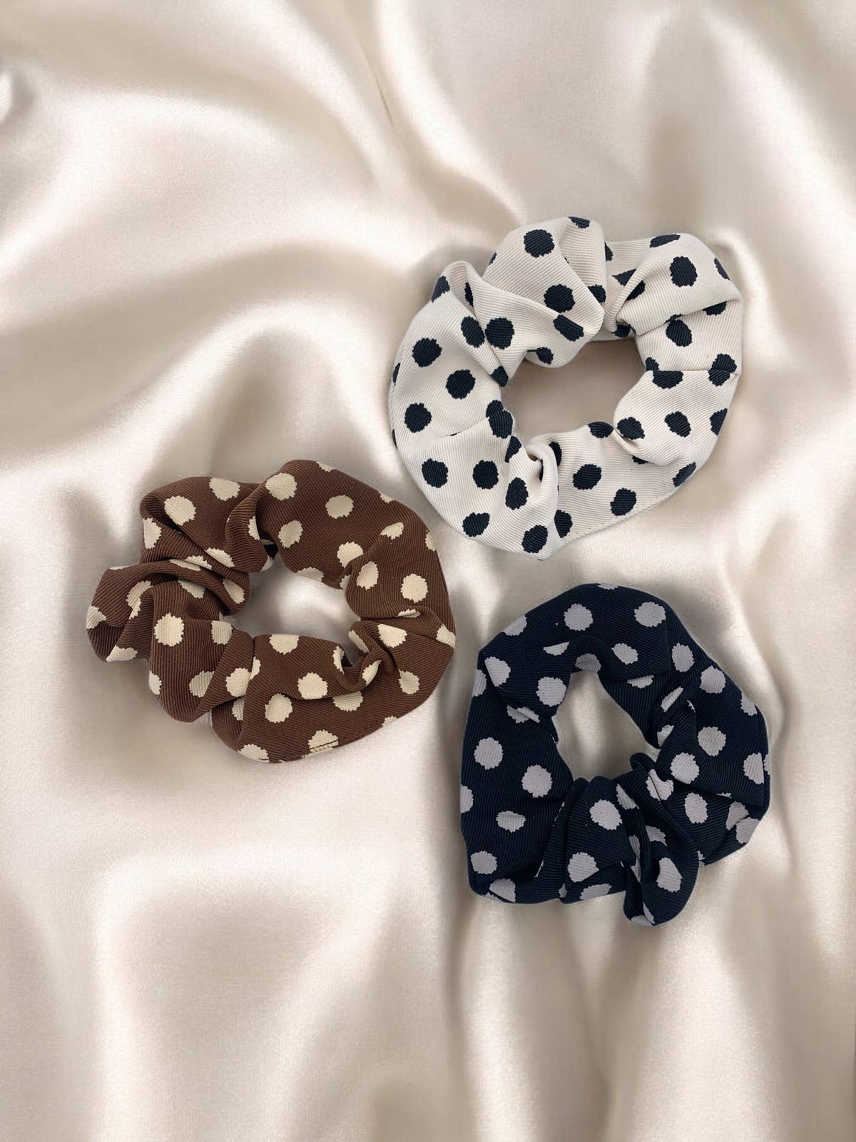 Chouchou à pois XH04
