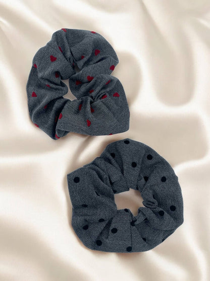 XH01 patterned scrunchie
