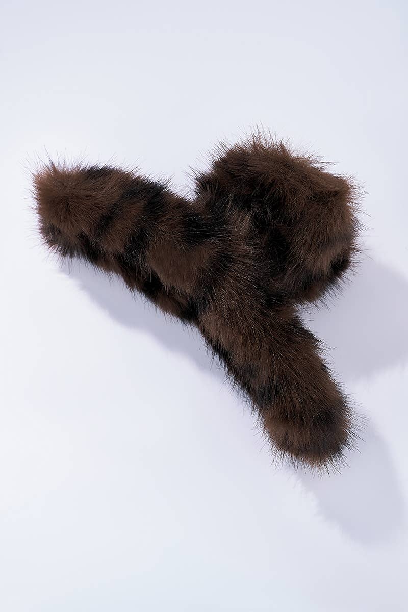 Leopard faux fur hair claw ZE07