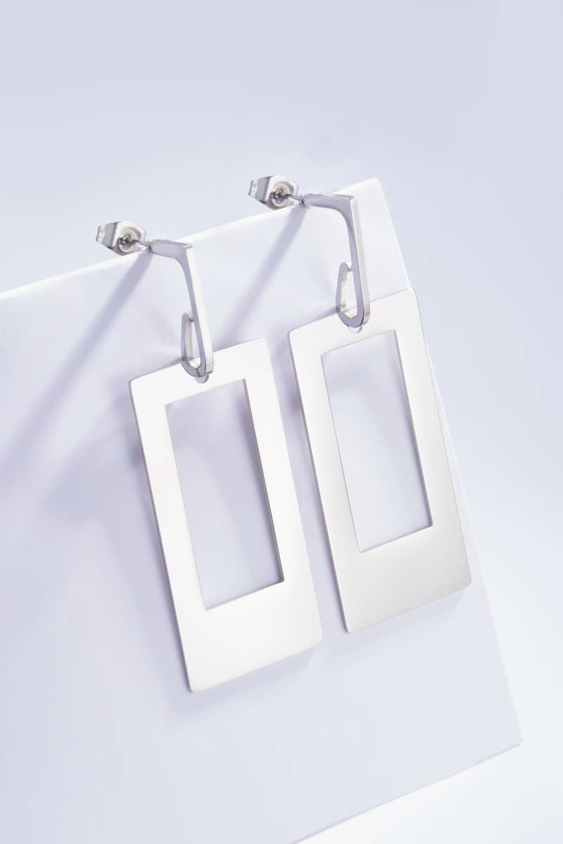 124YC03 stainless steel drop earrings