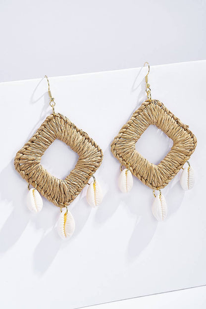 Straw earrings with steel stud 124NN04