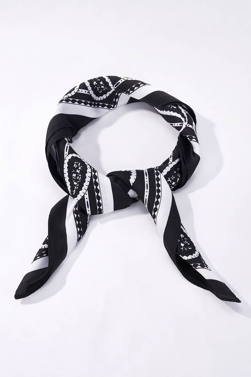Foulard à motif 65 X 65 CM FL387DF