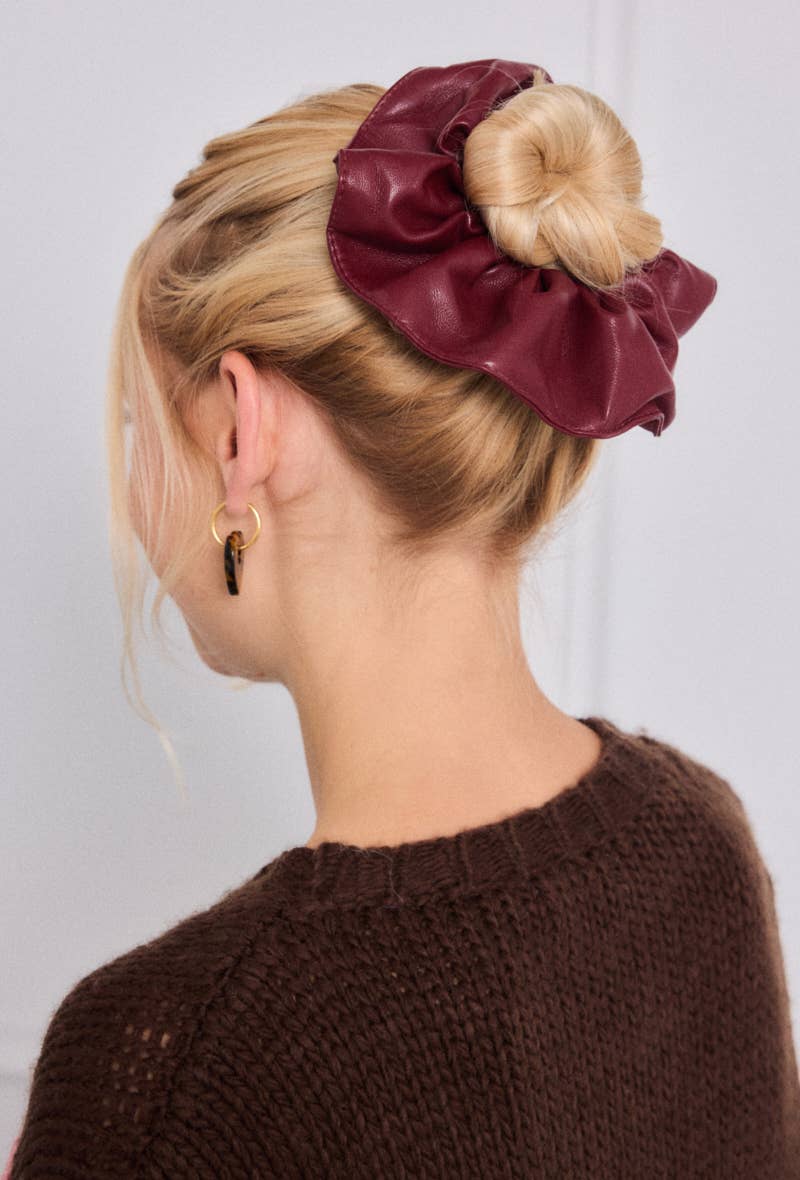 Faux leather scrunchie FQ84