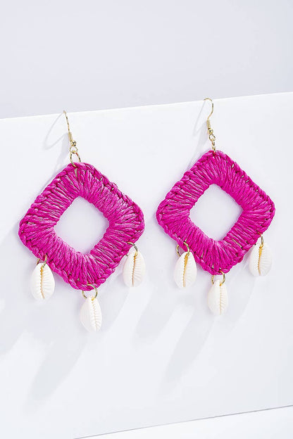 Straw earrings with steel stud 124NN04