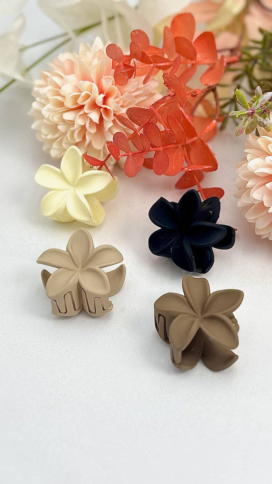 4cm flower mini hair clip YH36