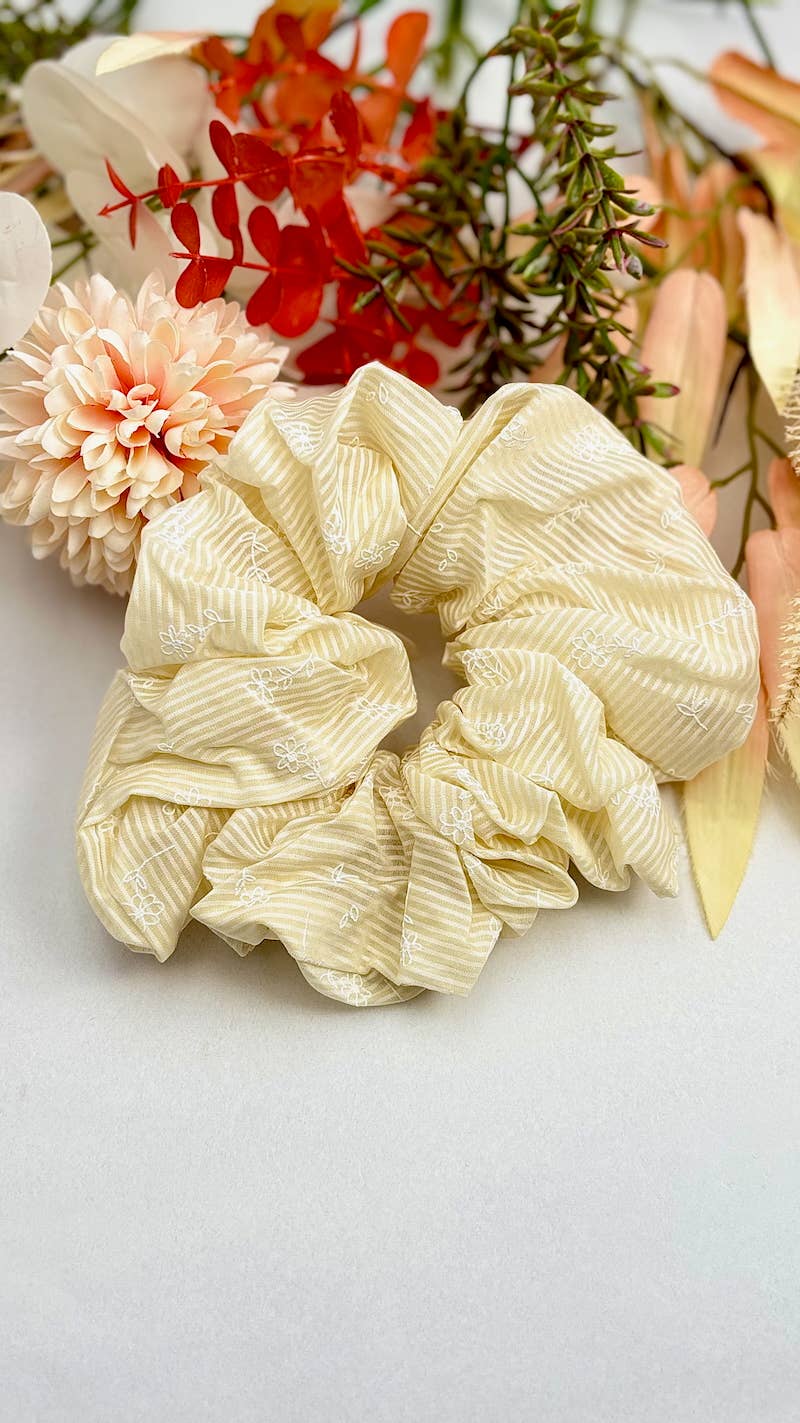 Striped fabric scrunchie 15cm FQ59K