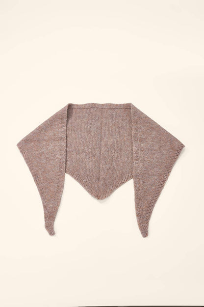 Écharpe triangle en laine unie FL612DF
