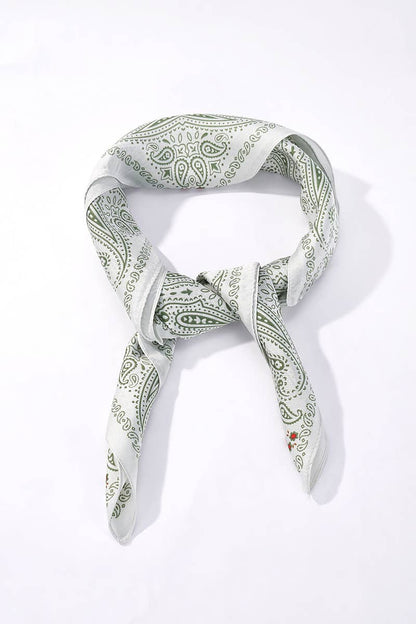 Foulard à motif 65 X 65 CM FL506DF