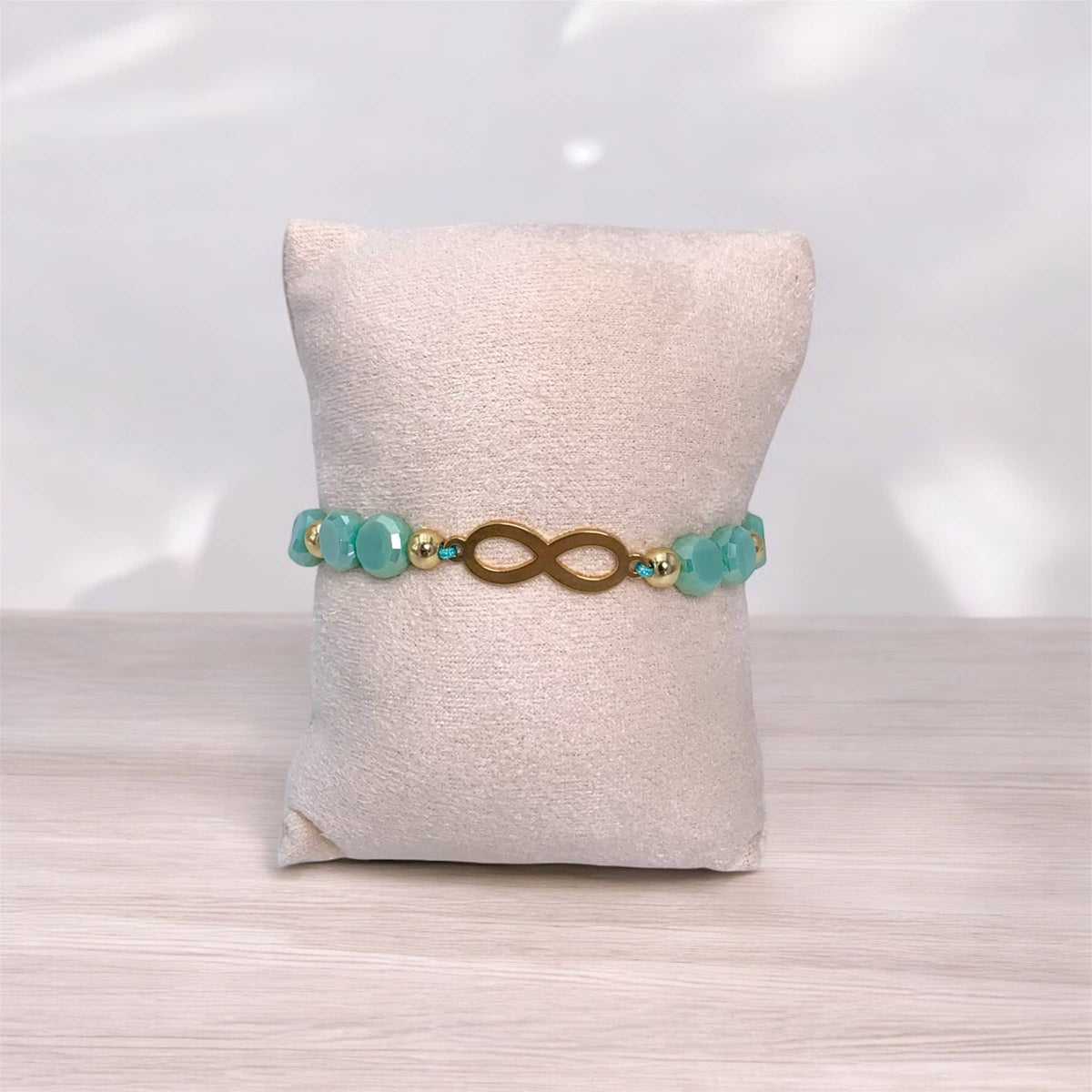 Natural stone bracelet 324DS45