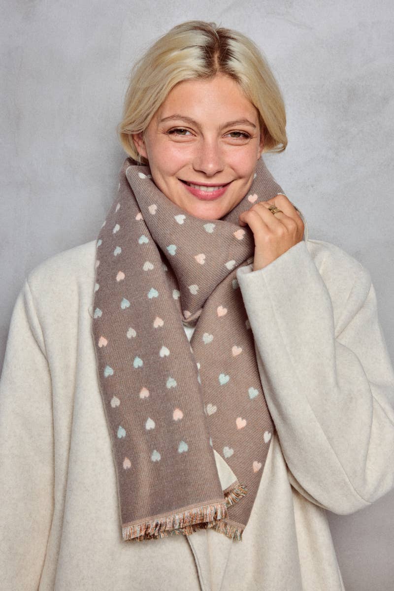 Reversible heart pattern scarf FL209DF