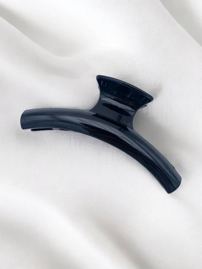 Pince à cheveux vernie QG02