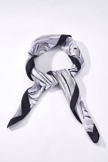 Foulard à motif 65 X 65 CM FL321DF