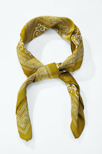 Printed scarf 70 x 70 cm FL65