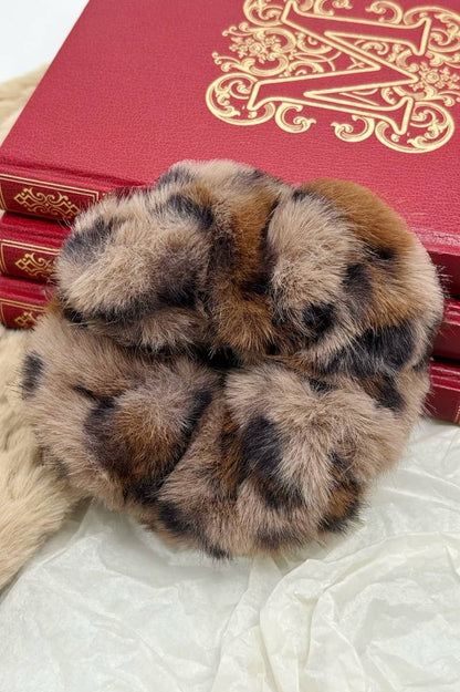 Leopard faux fur scrunchie FQ9YJ