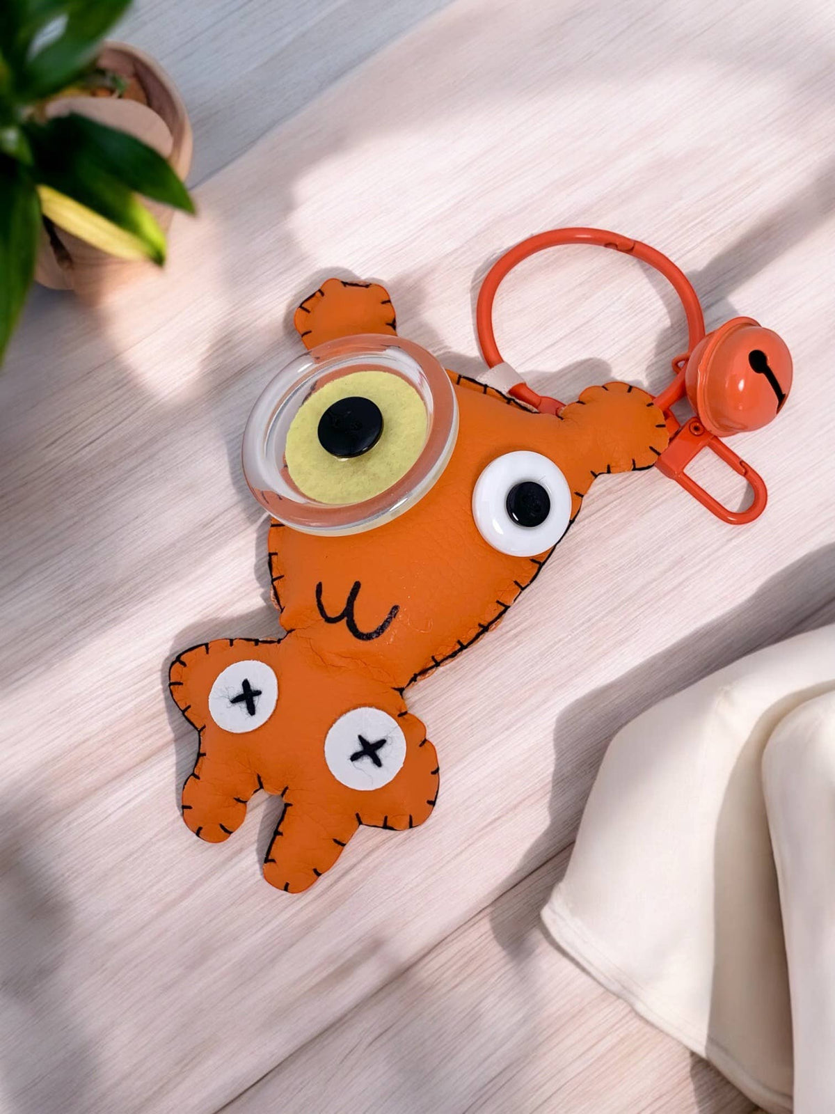 Porte-clé peluche avec clochette JSG12