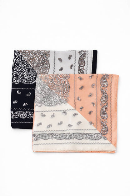 Foulard à motif 65 X 65 CM FL382DF