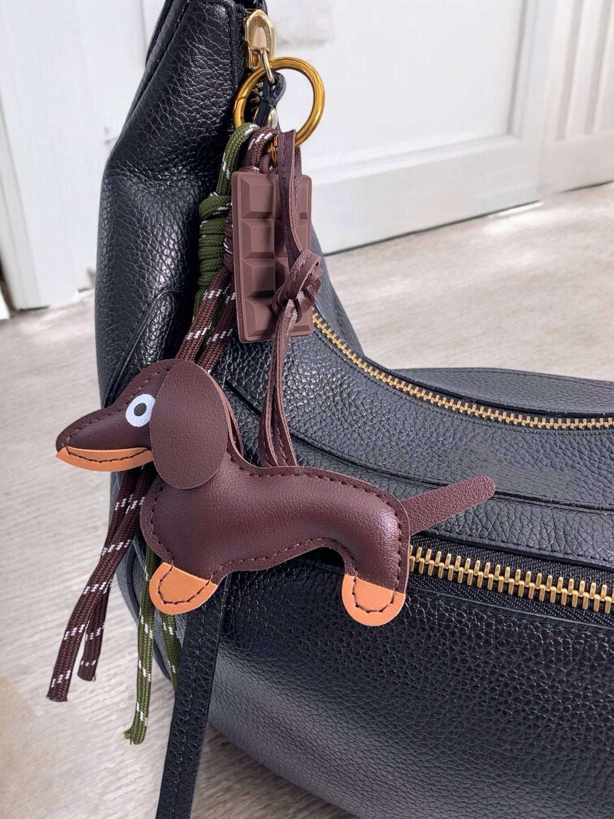 Grigri de sac et porte-clé Chien et chocolat PC12