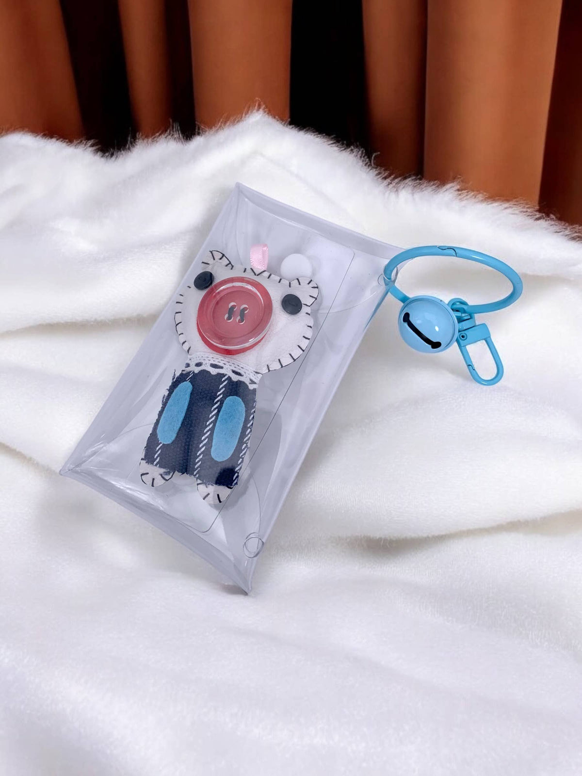 Porte-clé peluche avec clochette JSG23