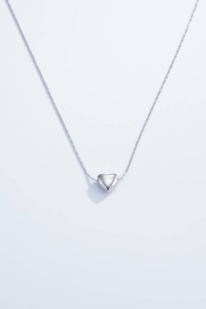 Collier fin avec cœur en acier inoxydable 224AQ06