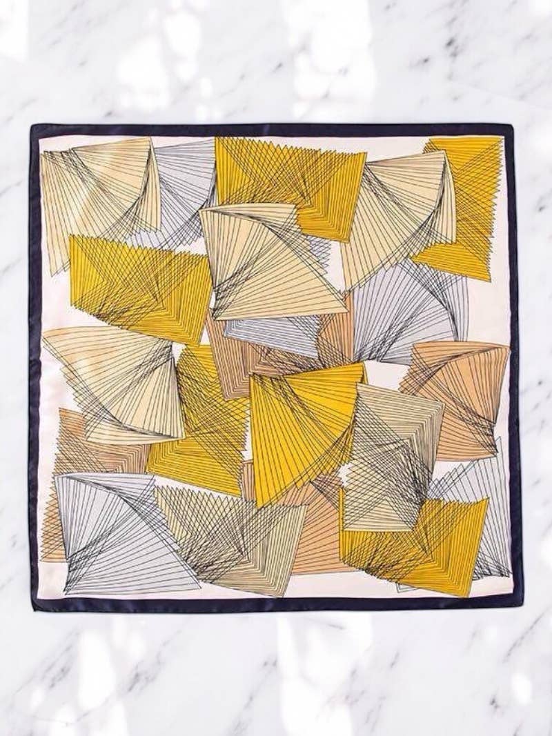Foulard carré en satin FL05