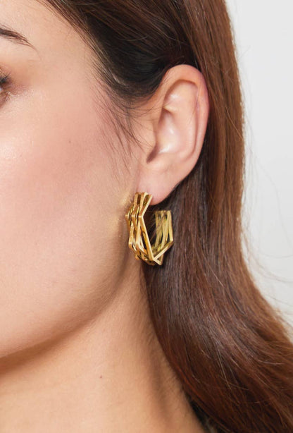 Boucles d'oreilles demi créoles en acier inoxydable 124DY11