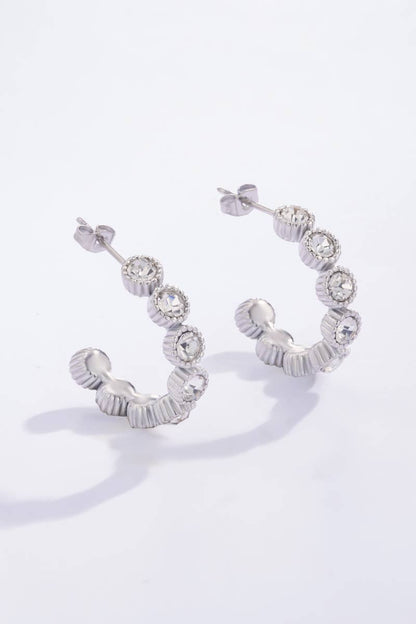 Boucles d'oreilles demi créoles strassées 124AQ125