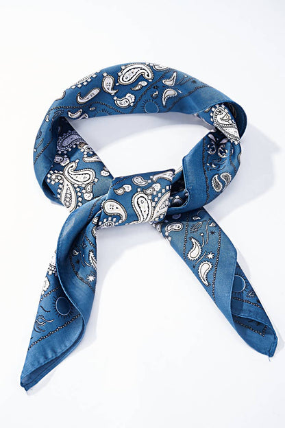 Printed scarf 70x70 cm FL36