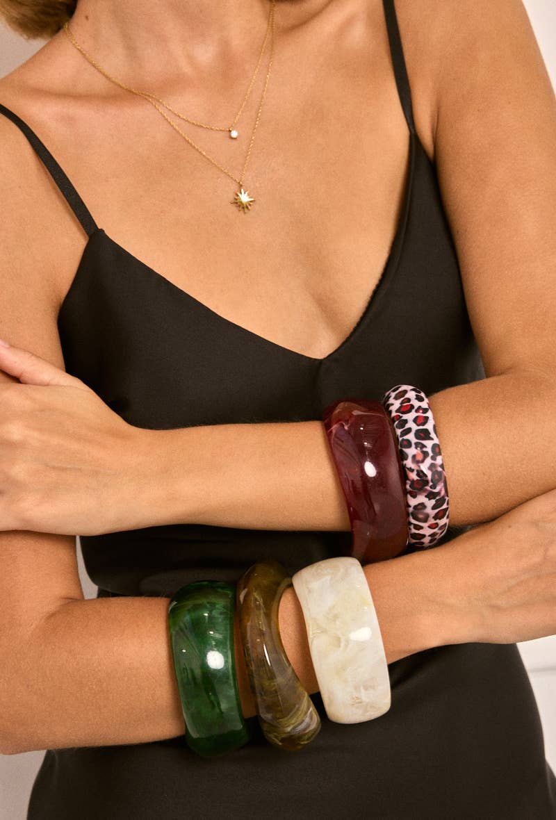 Resin bangle bracelets 324JJ08