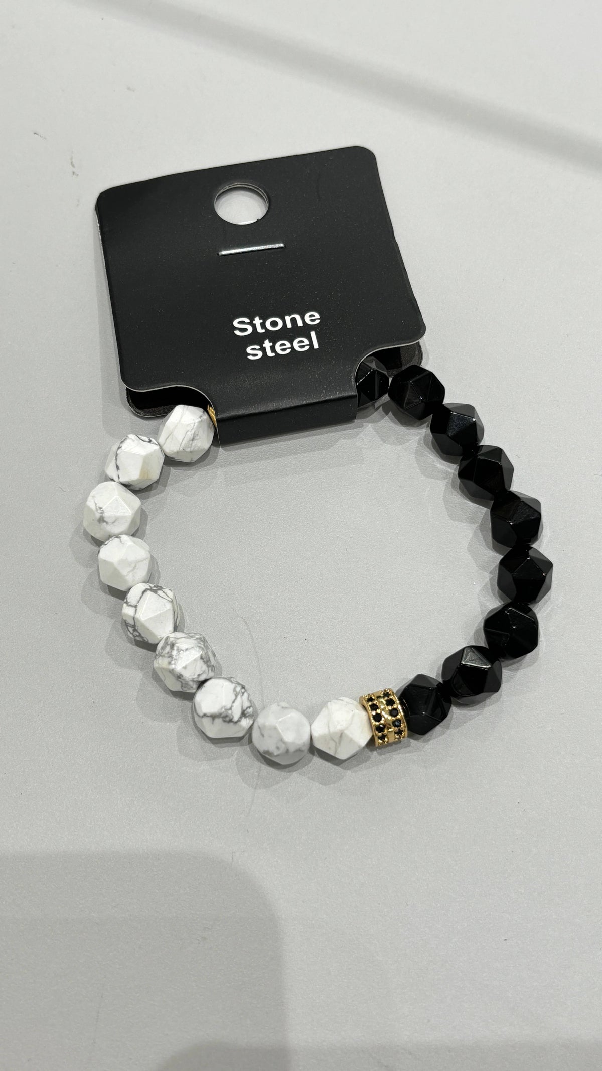 Natural stone bracelet 324DS20