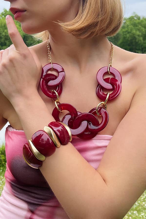Resin necklace 2WY04