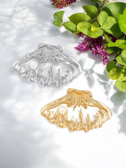 ZE21 Seashell and Pearl Metal Hair Clip