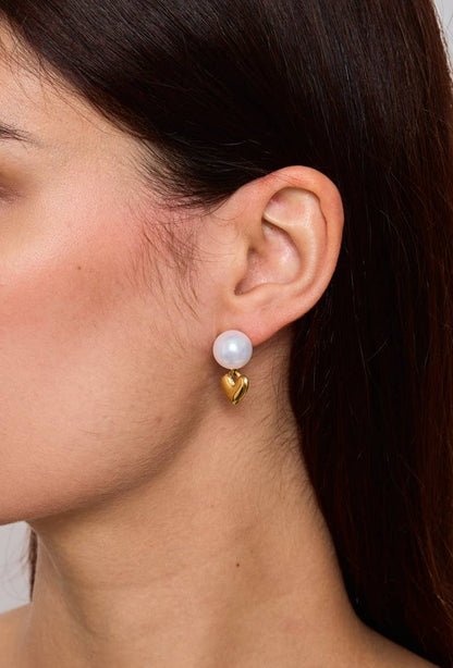 Pearl drop earrings 124AQ185