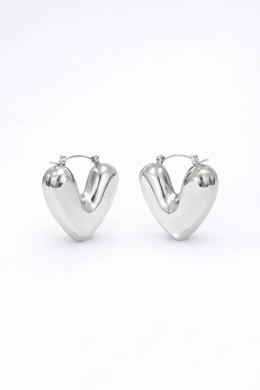 Boucles d'oreilles créoles V en acier inoxydable 124AQ21N