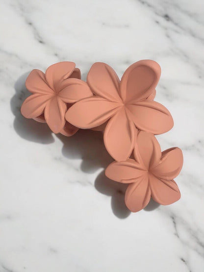 Flower-shaped hair clip YH21