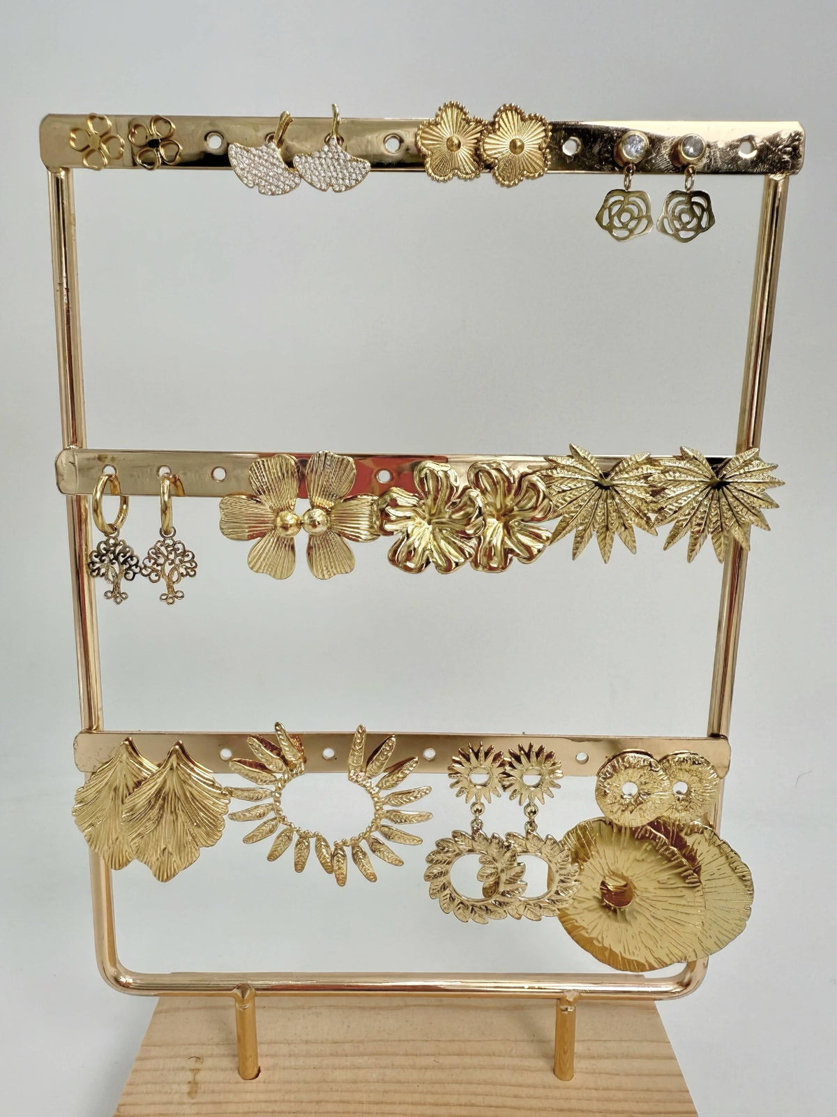 Stainless steel earring set of 12 SET245