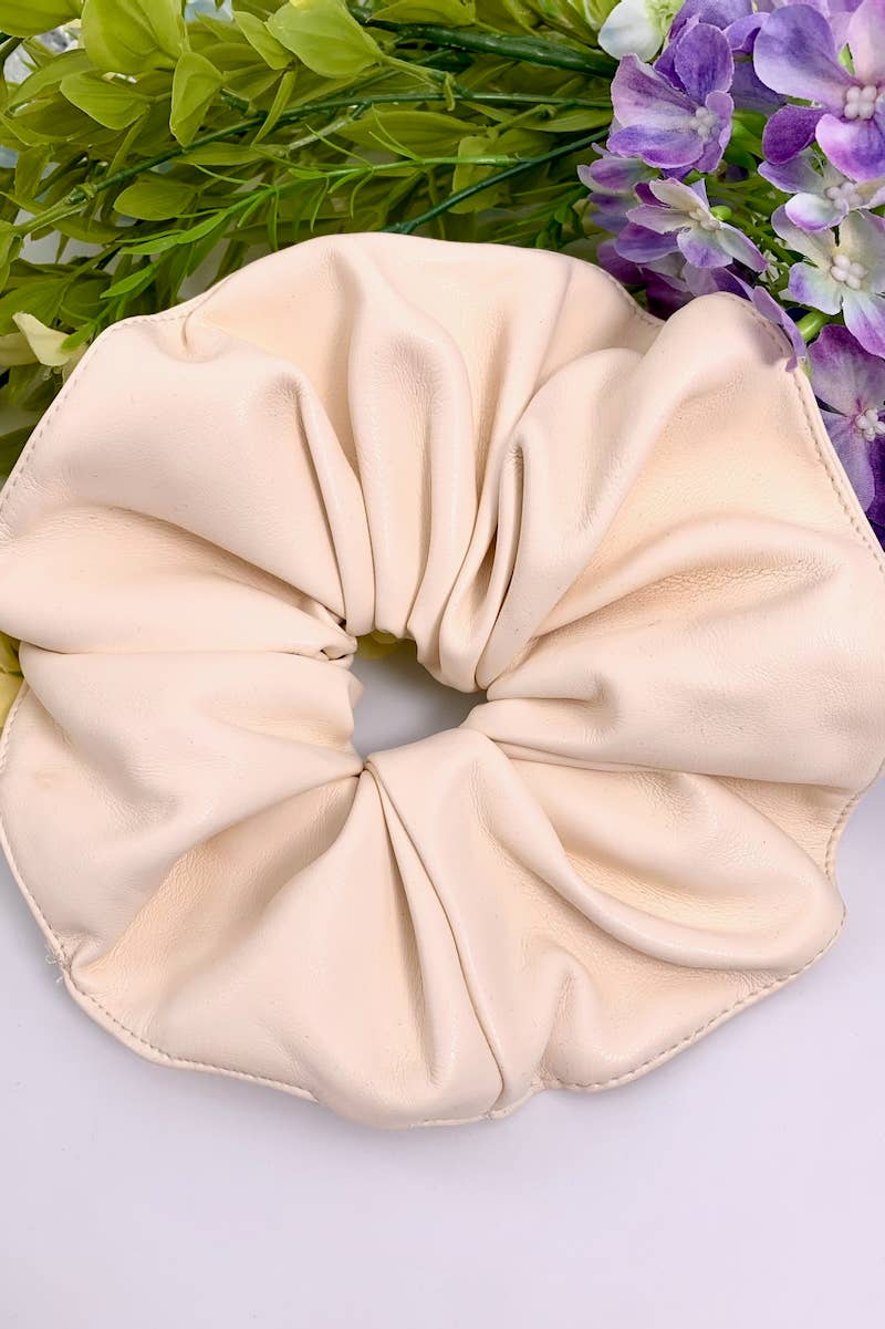 Faux leather scrunchie FQ84