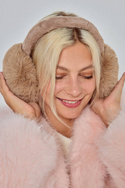 CC01 Faux fur earmuffs