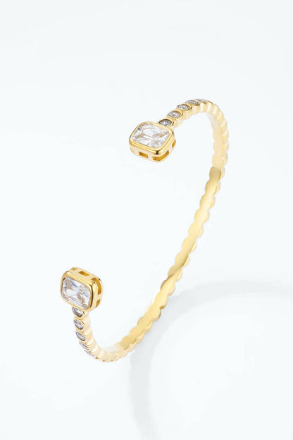 Stainless steel bangle bracelet 324AQ411