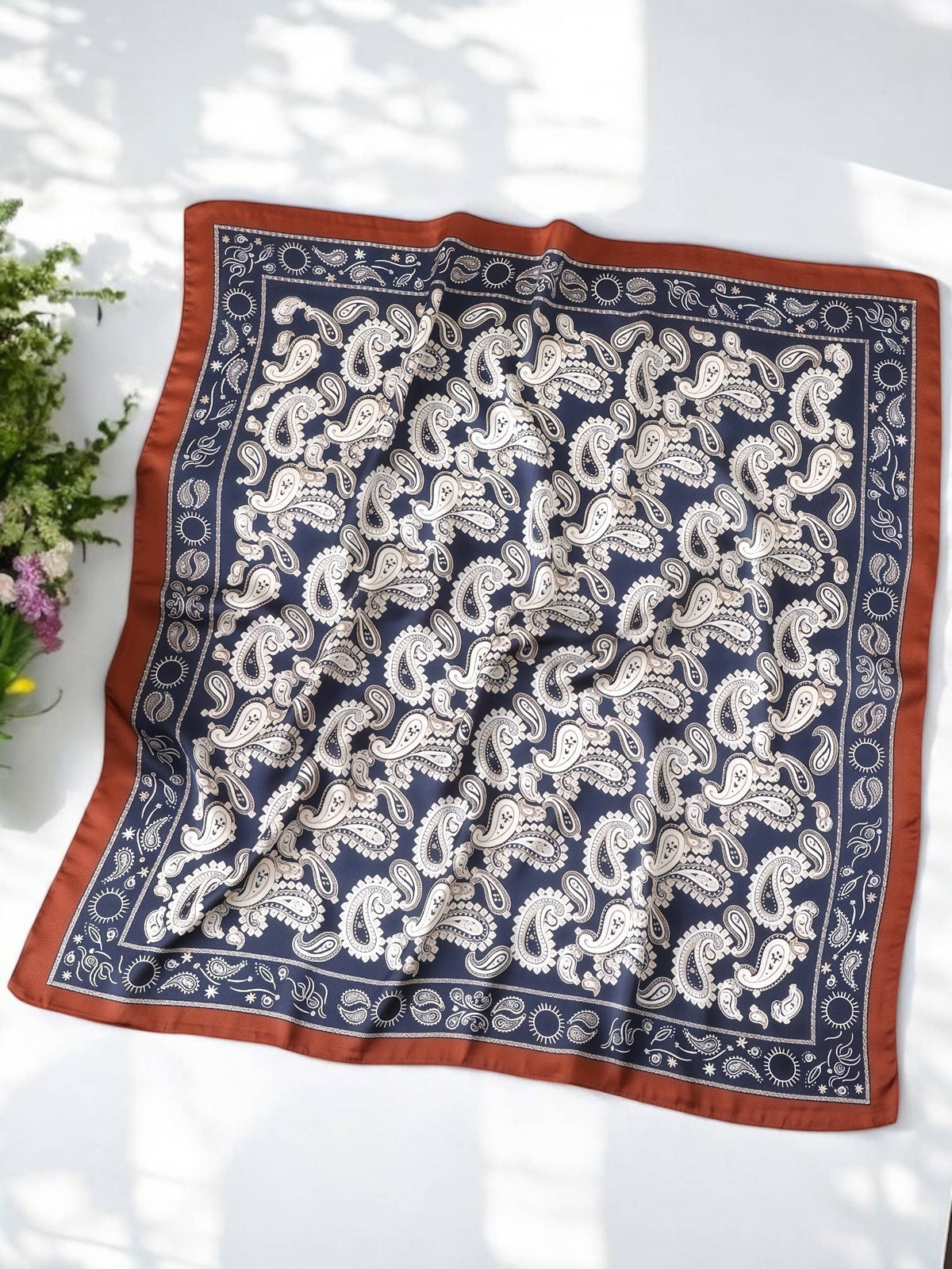 Foulard à motif 70x70cm FL01