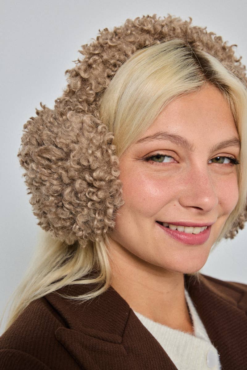 CC11 Faux fur earmuffs