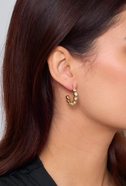 Boucles d'oreilles demi créoles strassées 124AQ125