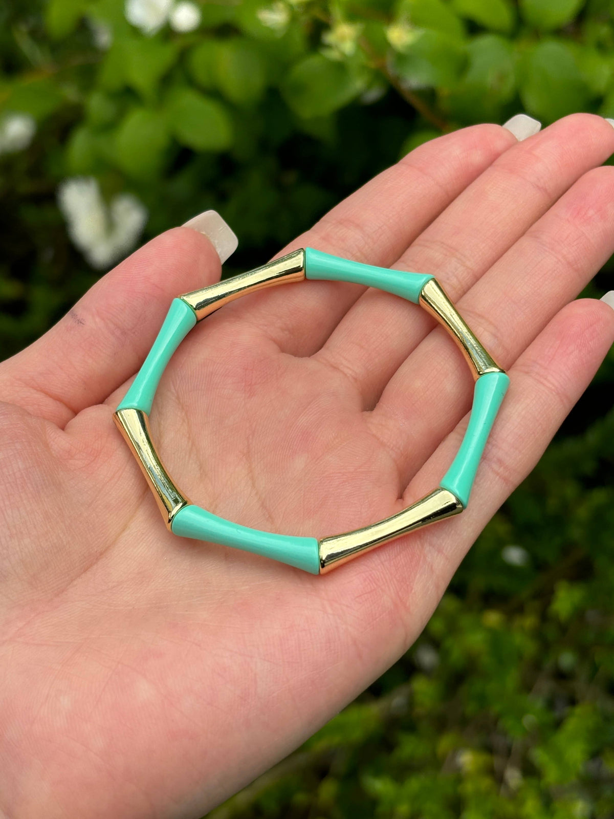 Colored elastic bracelets 324CP09