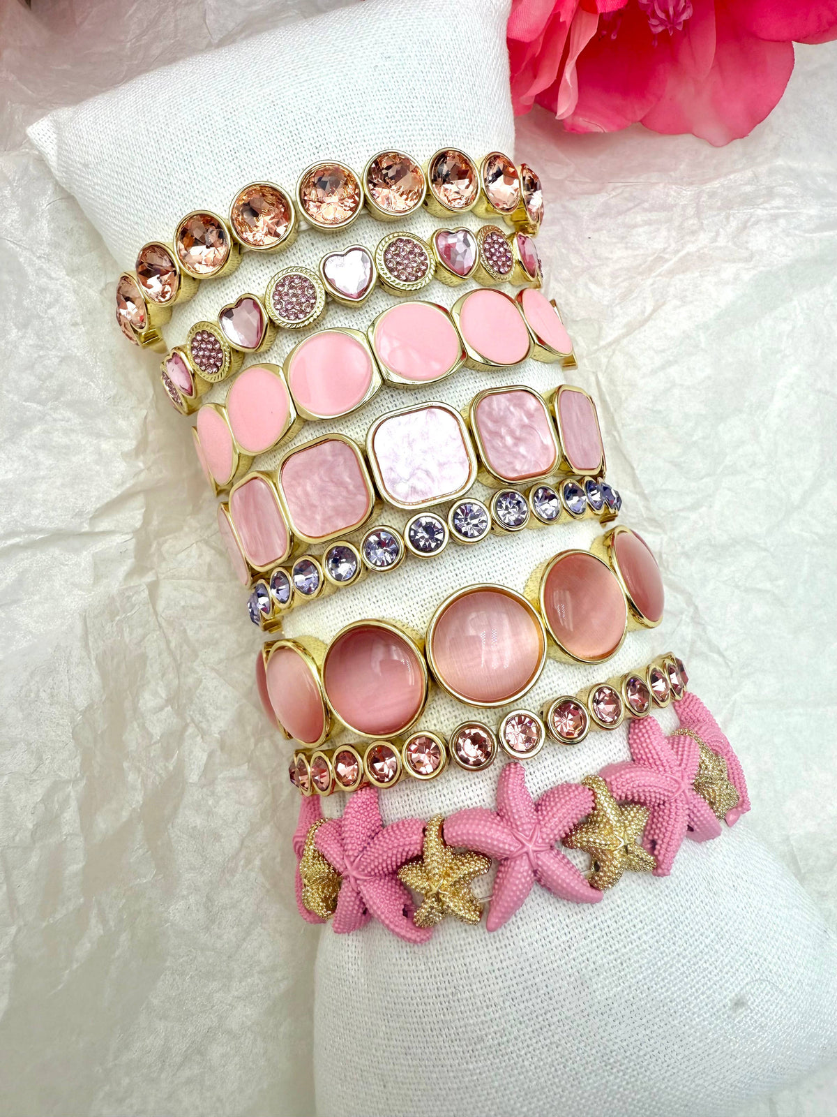 Set de 8 bracelets colorés sans présentoir SET351