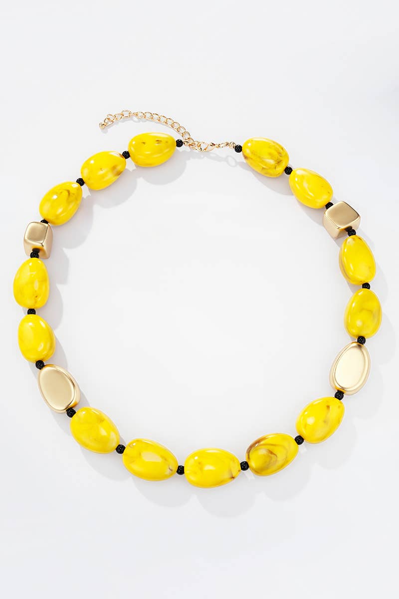 2WY02 resin necklace