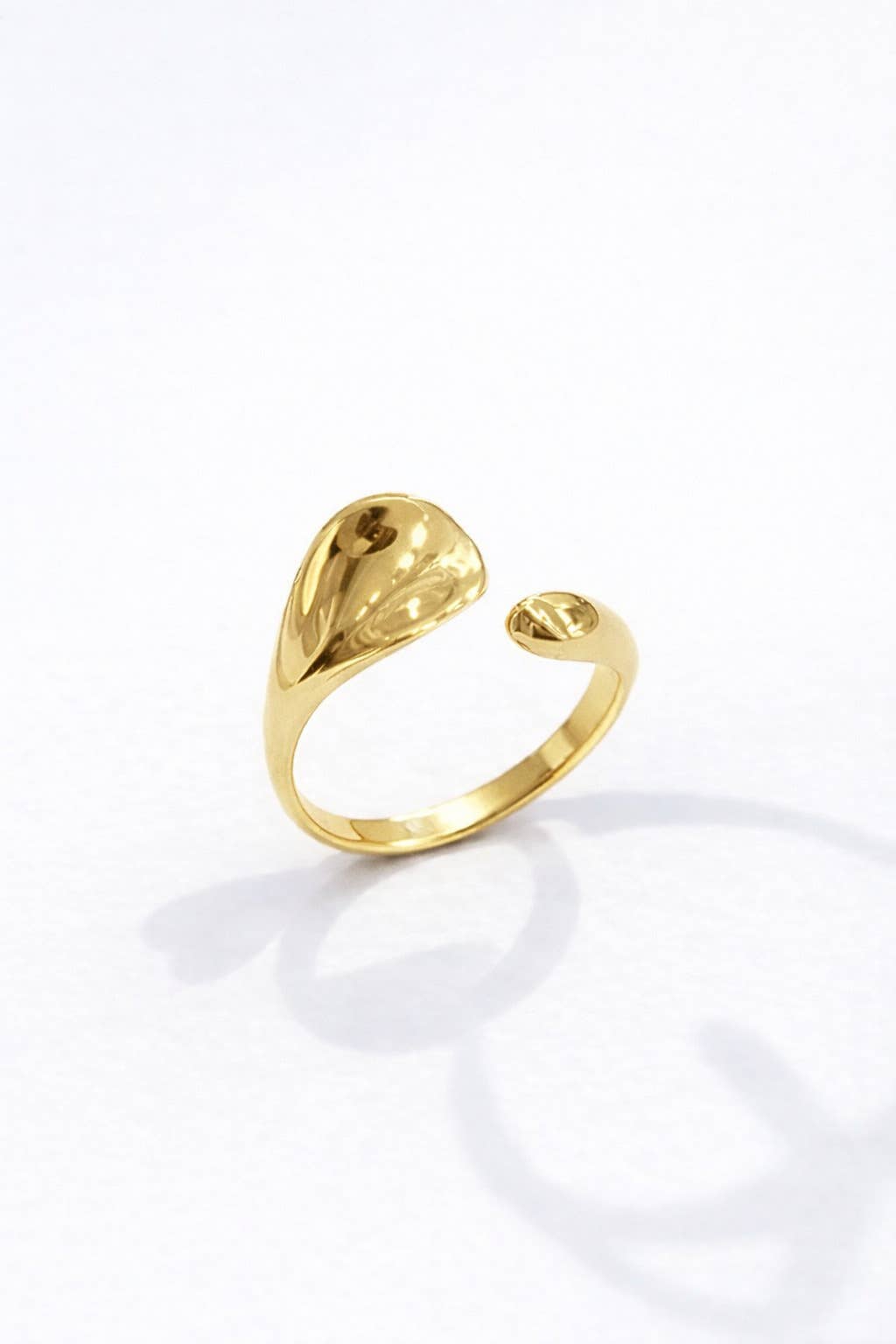 Bague ouverte asymétrique en acier inoxydable 424AQ08K