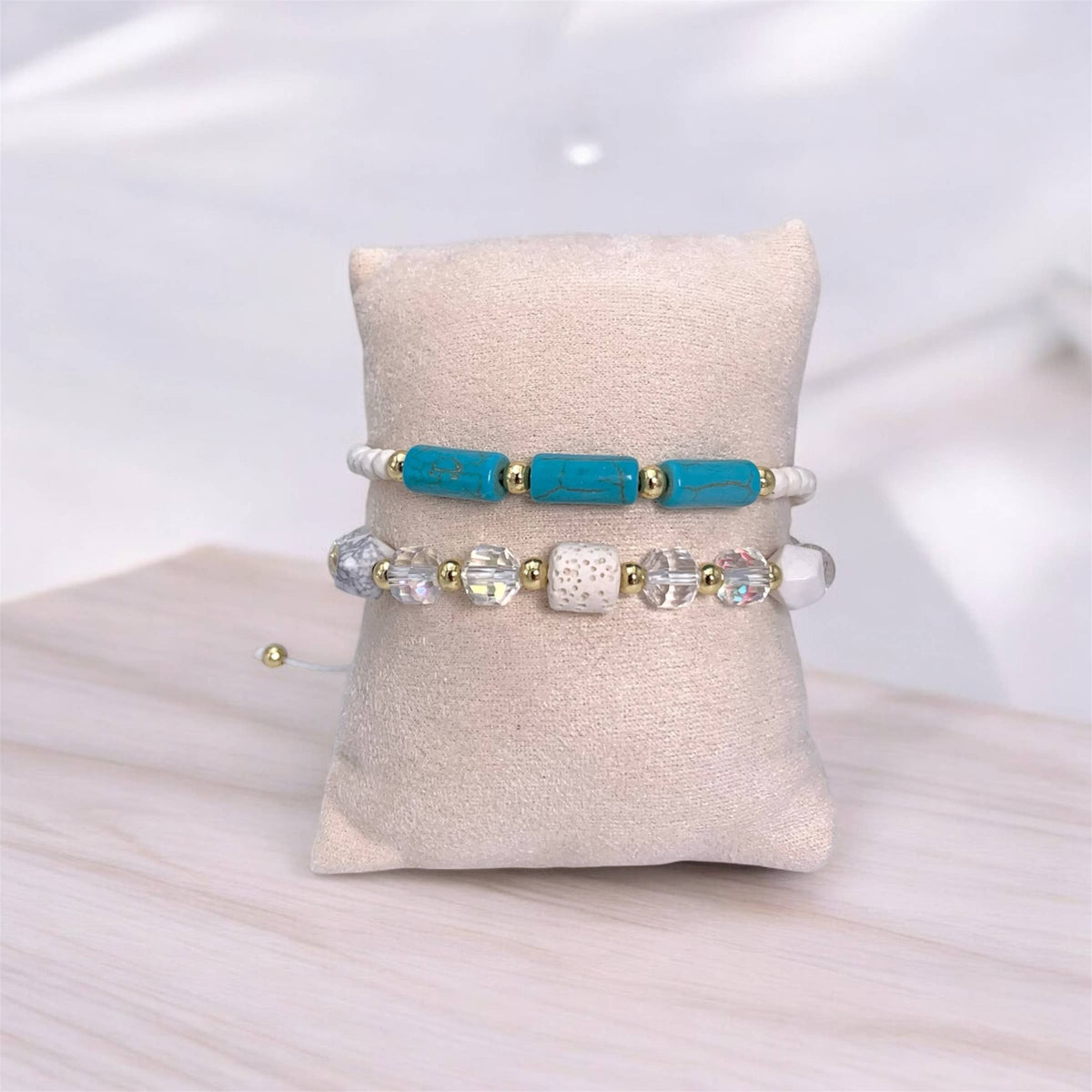 Natural stone bracelet 324DS56