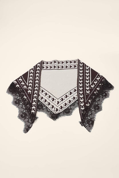 Écharpe triangle en laine bordure dentelle FL606DF