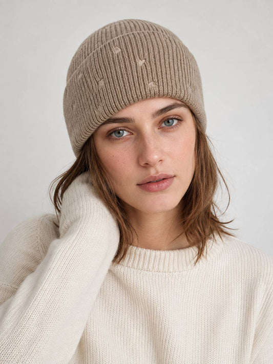 Ribbed beanie with small embroidered hearts MJ308SD