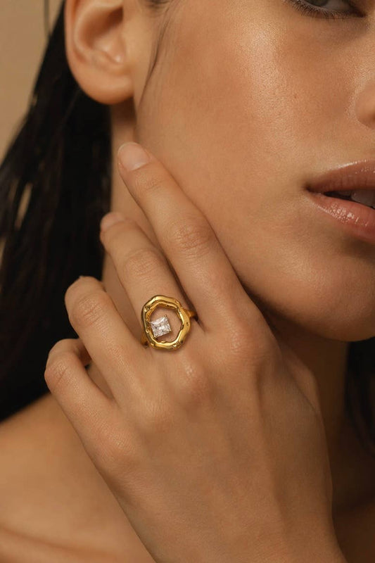 Bague effet fondu à zircon en acier inoxydable 424AQ326